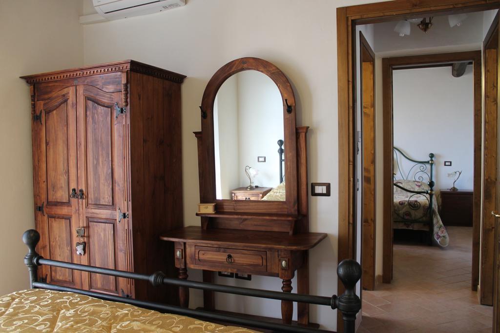 Agriturismo Cantagalli San Quirico dʼOrcia Esterno foto